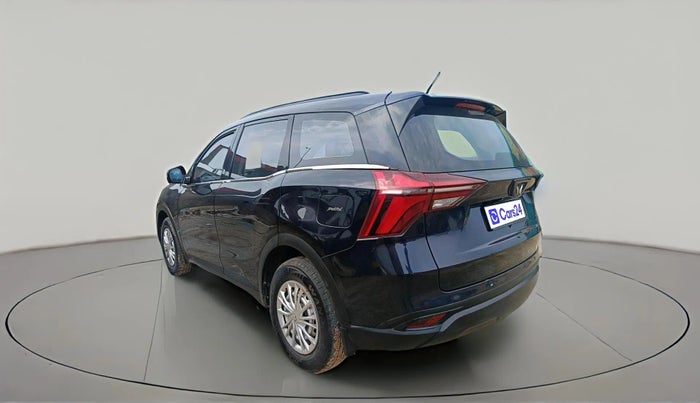2022 Mahindra XUV700 MX P MT 5 STR, Petrol, Manual, 44,077 km, exterior