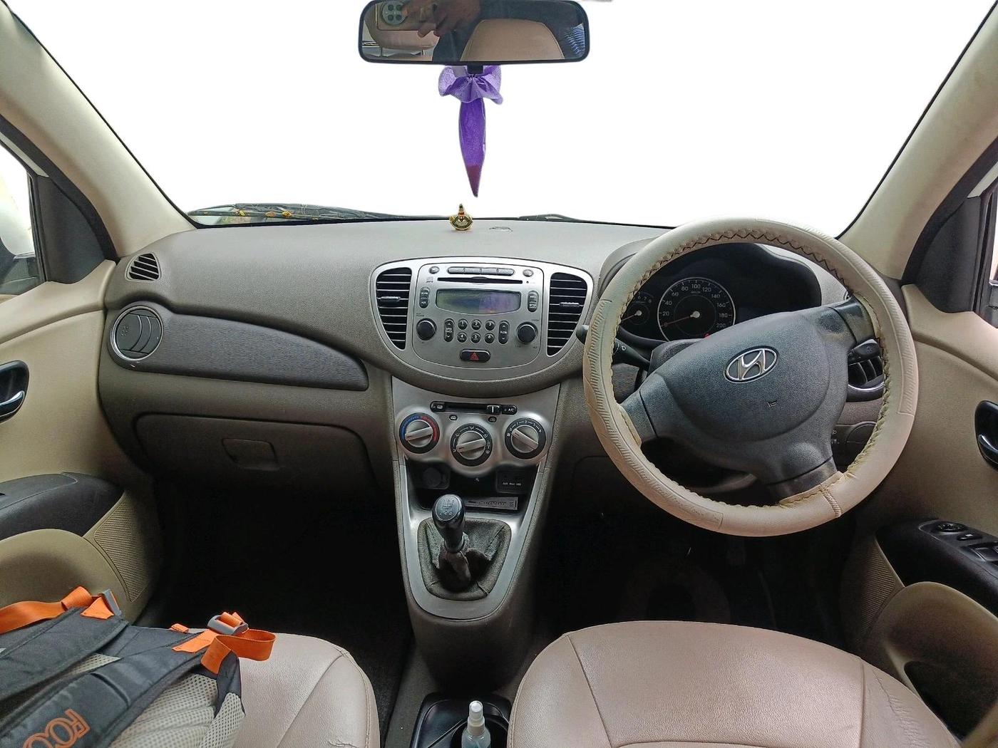 2012 Hyundai i10 SPORTZ 1.2, Petrol, Manual, 1,33,993 km, interior