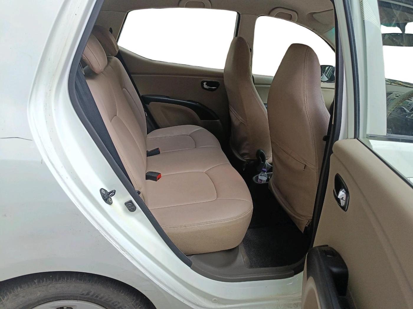 2012 Hyundai i10 SPORTZ 1.2, Petrol, Manual, 1,33,993 km, interior