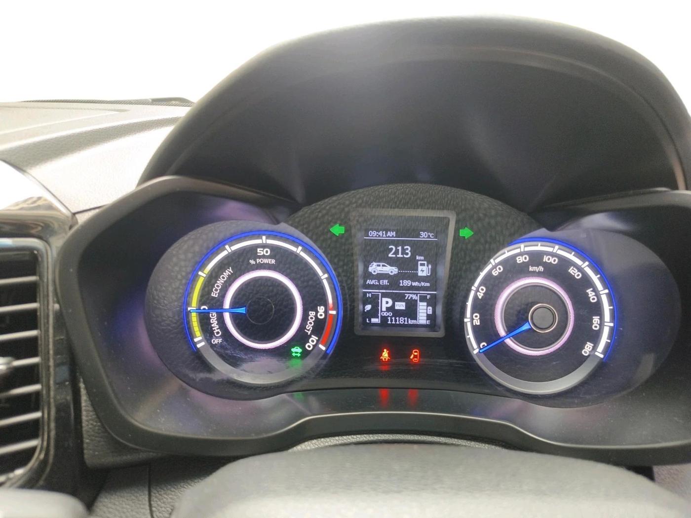 2023 Mahindra XUV400 EL 7.2 KW, Electric, Automatic, 11,181 km, interior