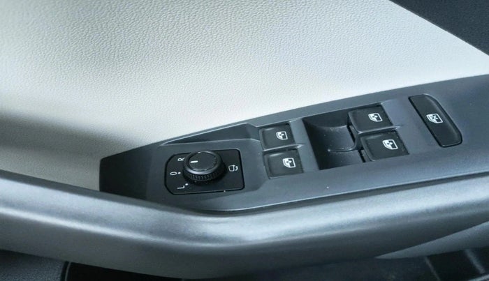 2023 Volkswagen TAIGUN GT PLUS 1.5 TSI DSG, Petrol, Automatic, 19,624 km, interior