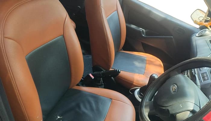 2014 Ford Figo EXI 1.2 PETROL, Petrol, Manual, 1,18,023 km, interior