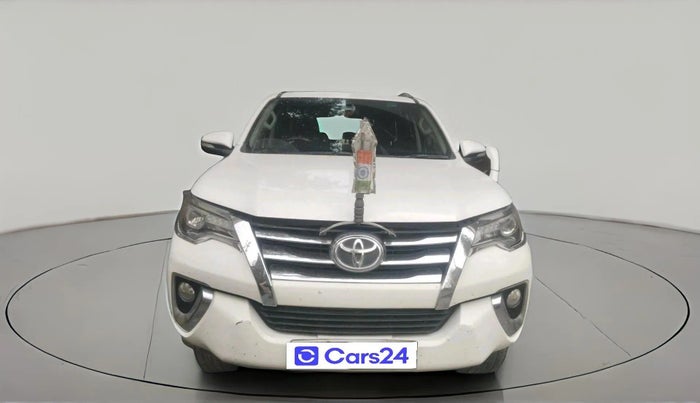 2017 Toyota Fortuner 2.8 4X2 MT, Diesel, Manual, 2,77,016 km, exterior