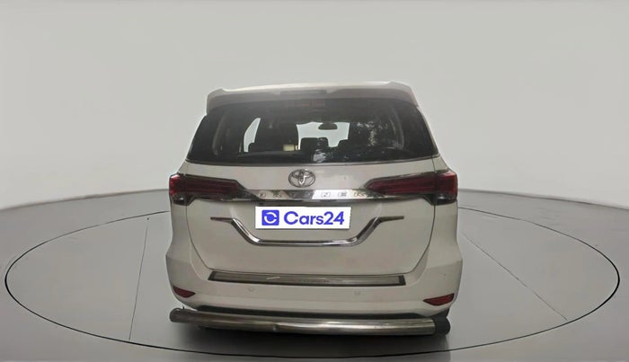 2017 Toyota Fortuner 2.8 4X2 MT, Diesel, Manual, 2,77,016 km, exterior