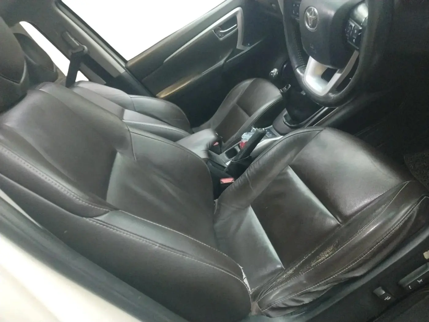 2017 Toyota Fortuner 2.8 4X2 MT, Diesel, Manual, 2,77,016 km, interior