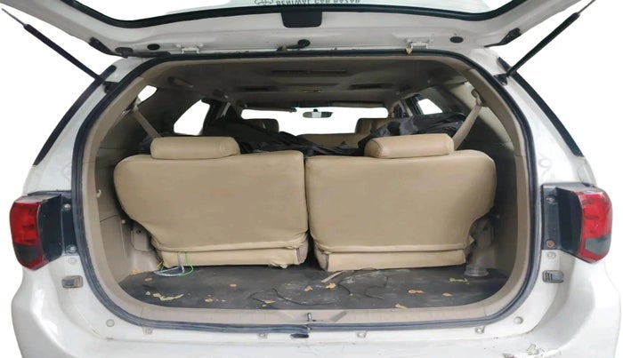 2013 Toyota Fortuner 3.0 4X2 AT, Diesel, Automatic, 2,19,763 km, exterior