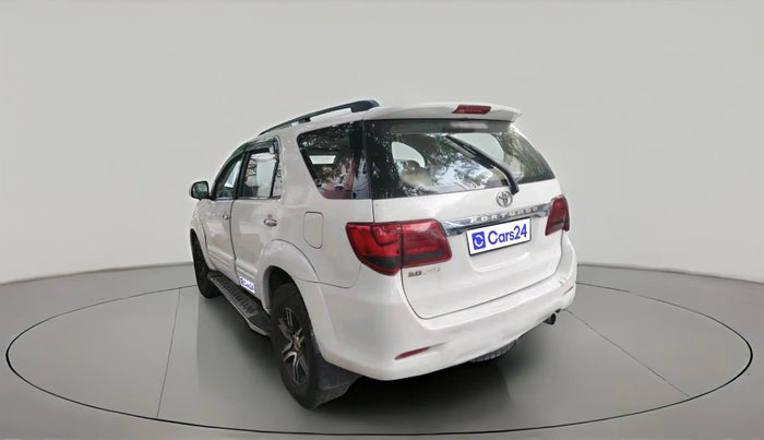 2013 Toyota Fortuner 3.0 4X2 AT, Diesel, Automatic, 2,19,763 km, exterior