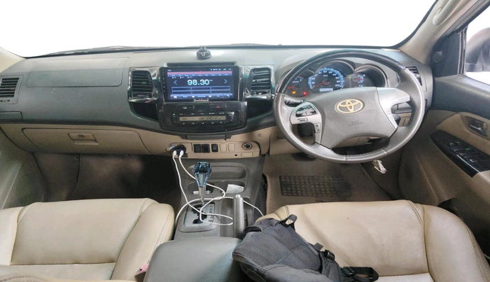 2013 Toyota Fortuner 3.0 4X2 AT, Diesel, Automatic, 2,19,763 km, interior