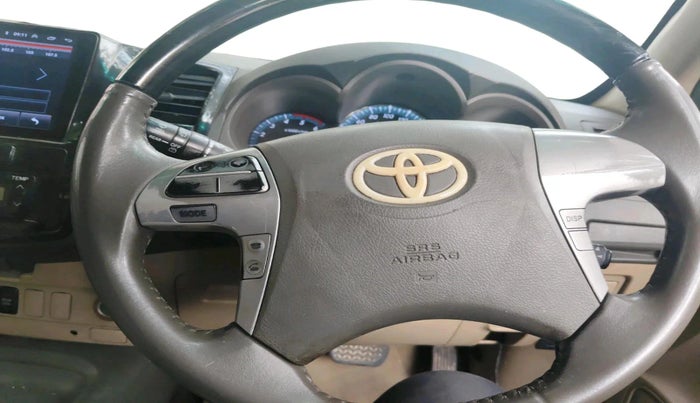 2013 Toyota Fortuner 3.0 4X2 AT, Diesel, Automatic, 2,19,763 km, interior