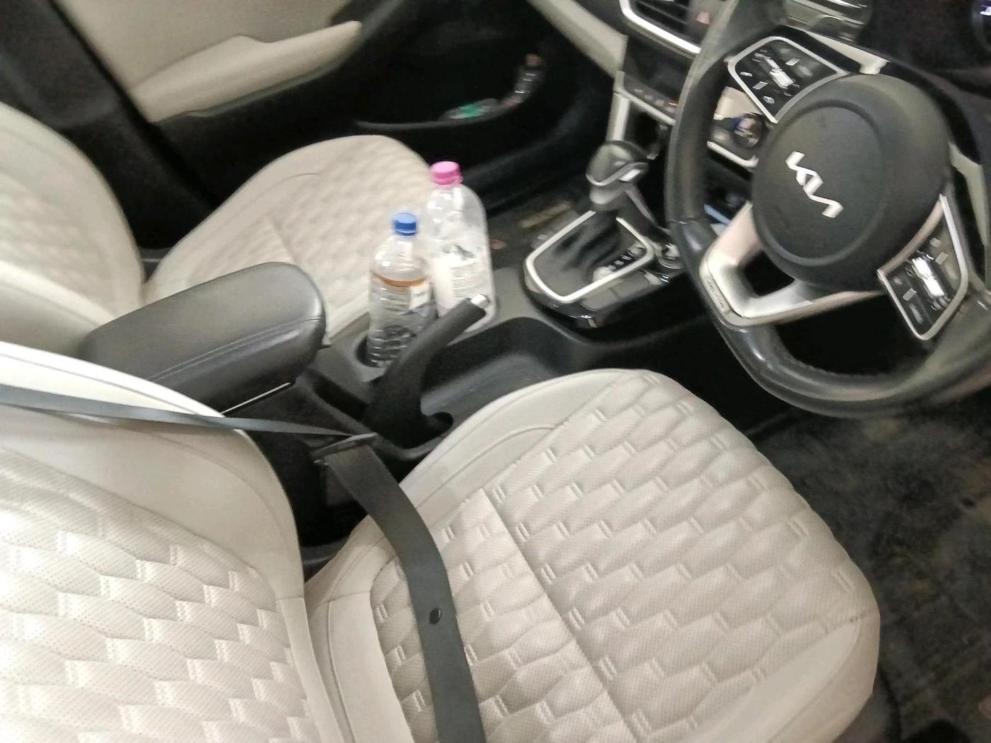 2023 KIA SELTOS  HTX IVT G, Petrol, Automatic, 44,708 km, interior
