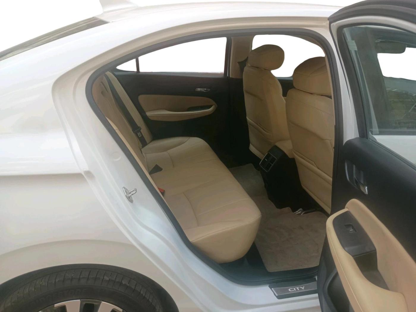 2024 Honda City 1.5L I-VTEC ZX CVT, Petrol, Automatic, 13,945 km, interior