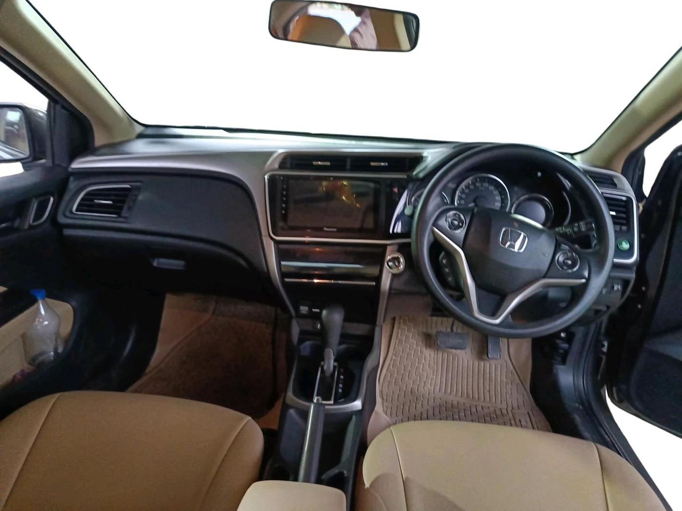 2017 Honda City 1.5L I-VTE V CVT, Petrol, Automatic, 80,535 km, interior