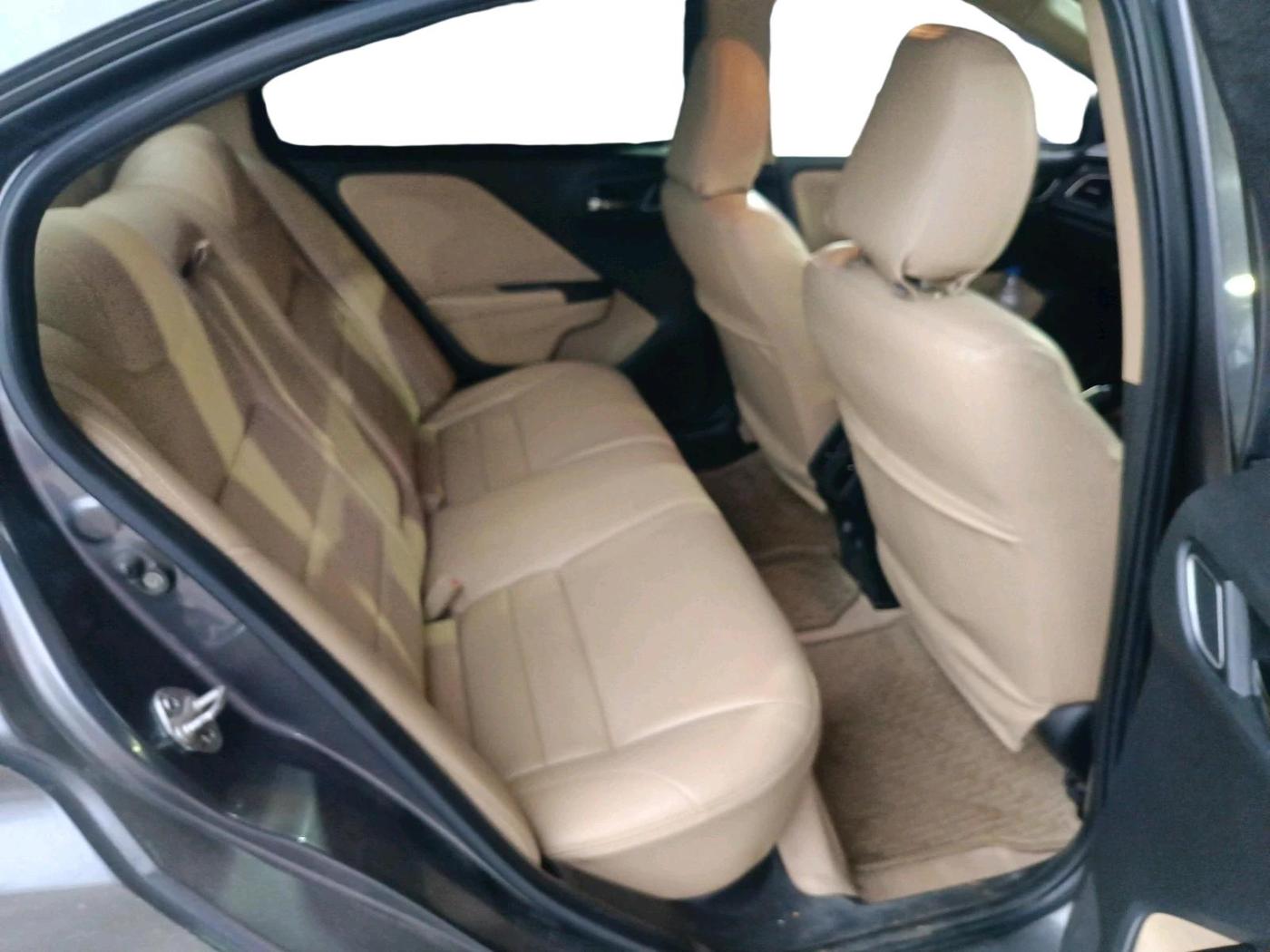 2017 Honda City 1.5L I-VTE V CVT, Petrol, Automatic, 80,535 km, interior