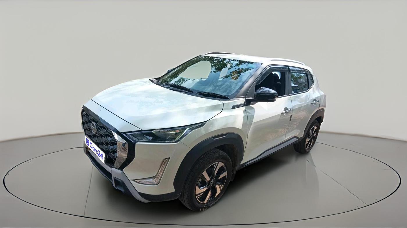 2025 Nissan MAGNITE N-Connecta B4D 1.0 Petrol MT, Petrol, Manual, 4,307 km, exterior