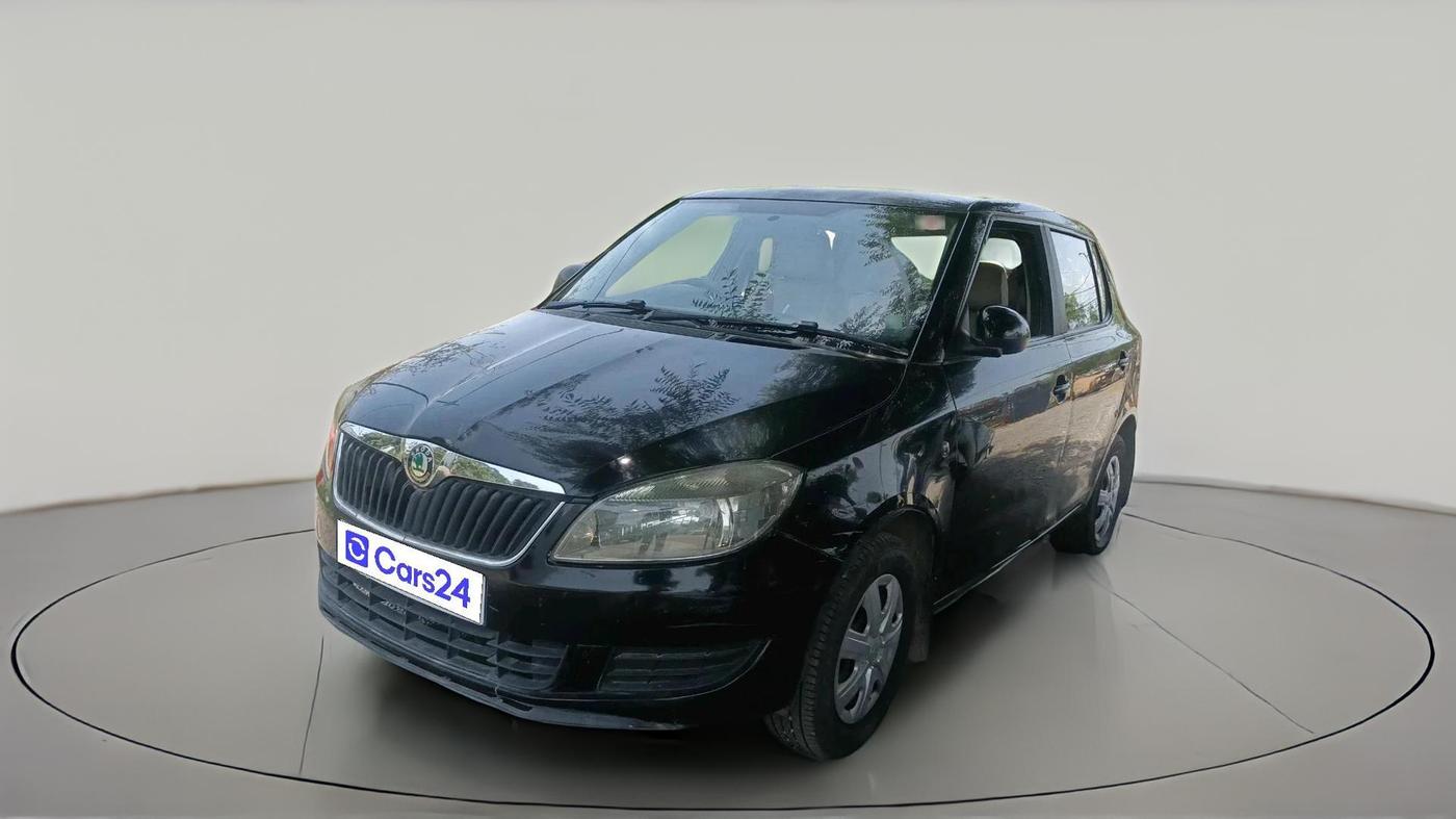 2011 Skoda Fabia AMBIENTE 1.2 MPI, Petrol, Manual, 79,737 km, exterior