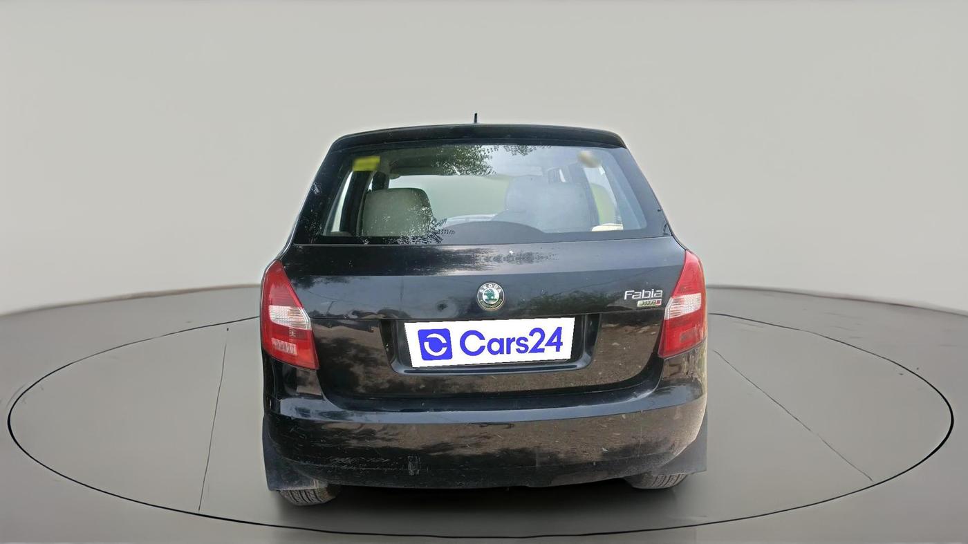 2011 Skoda Fabia AMBIENTE 1.2 MPI, Petrol, Manual, 79,737 km, exterior