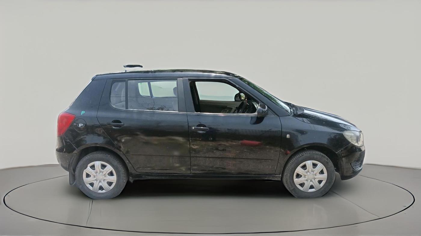 2011 Skoda Fabia AMBIENTE 1.2 MPI, Petrol, Manual, 79,737 km, exterior