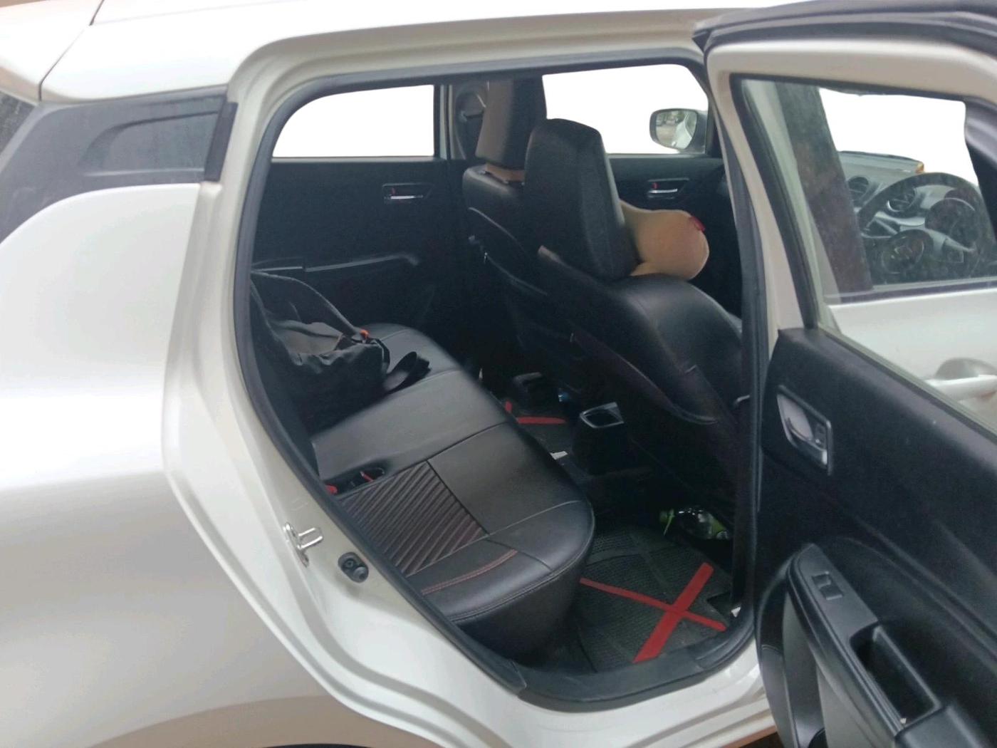 2018 Maruti Swift VDI AMT, Diesel, Automatic, 54,364 km, interior