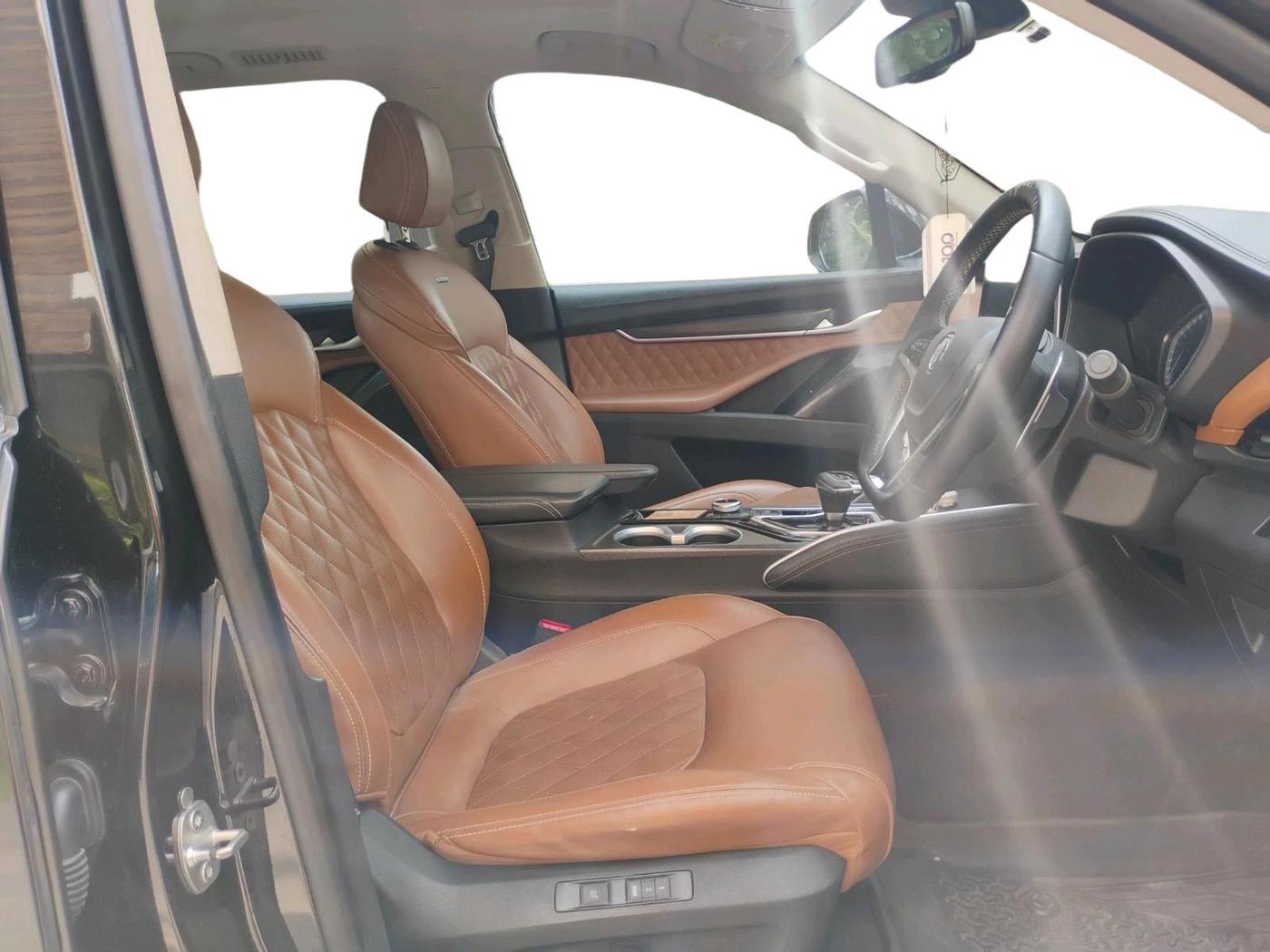 2021 MG GLOSTER SAVVY 6 STR 2.0 TWIN TURBO 4WD, Diesel, Automatic, 63,521 km, interior