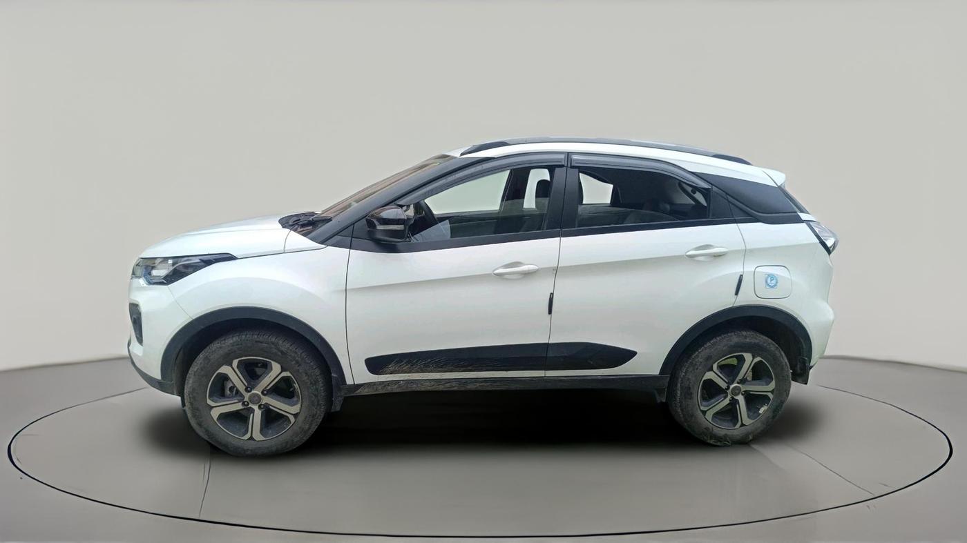 2022 Tata NEXON XZ PLUS (L), Petrol, Manual, 16,002 km, exterior