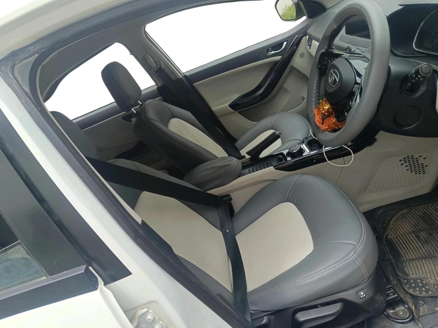 2022 Tata NEXON XZ PLUS (L), Petrol, Manual, 16,002 km, interior