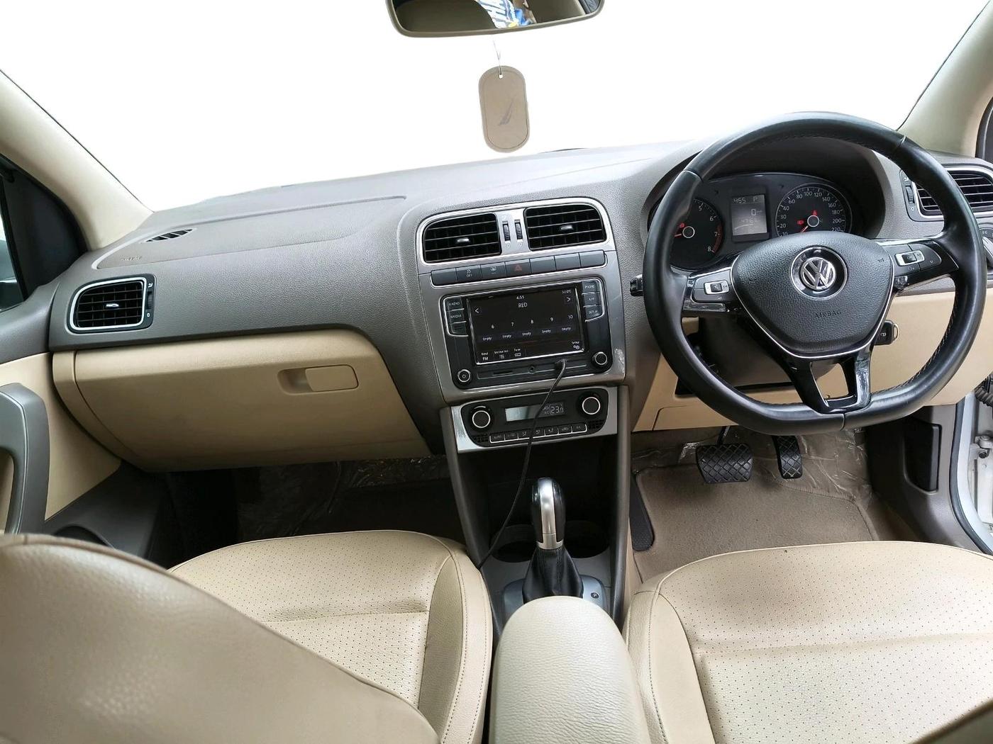2020 Volkswagen Vento HIGHLINE 1.0L TSI AT, Petrol, Automatic, 47,463 km, interior