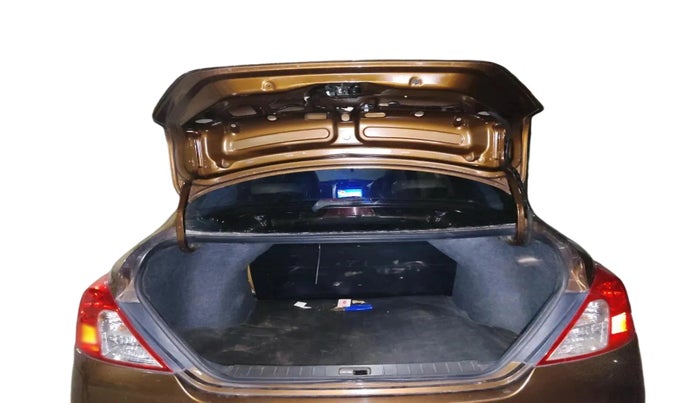 2017 Nissan Sunny XL CVT, Petrol, Automatic, 72,339 km, exterior