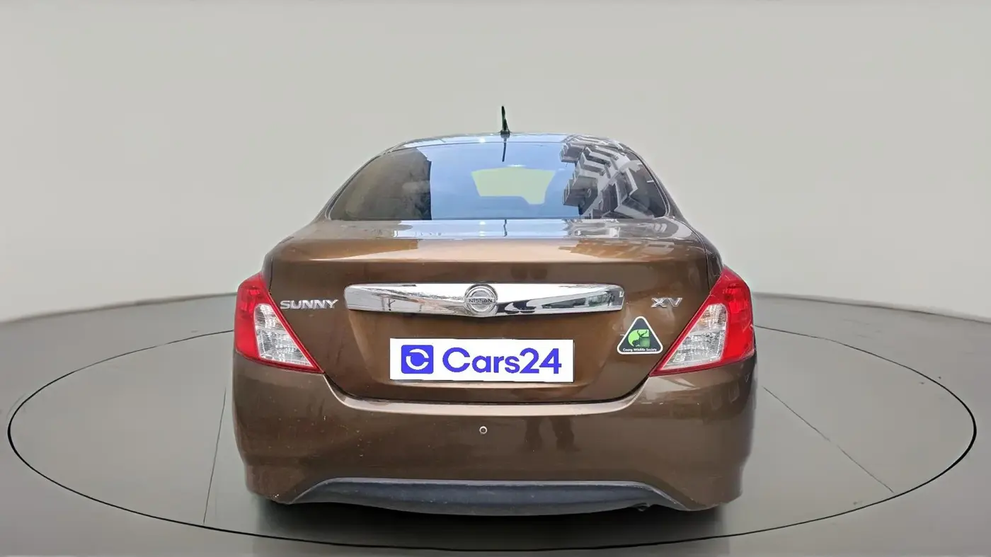 2017 Nissan Sunny XL CVT, Petrol, Automatic, 72,339 km, exterior