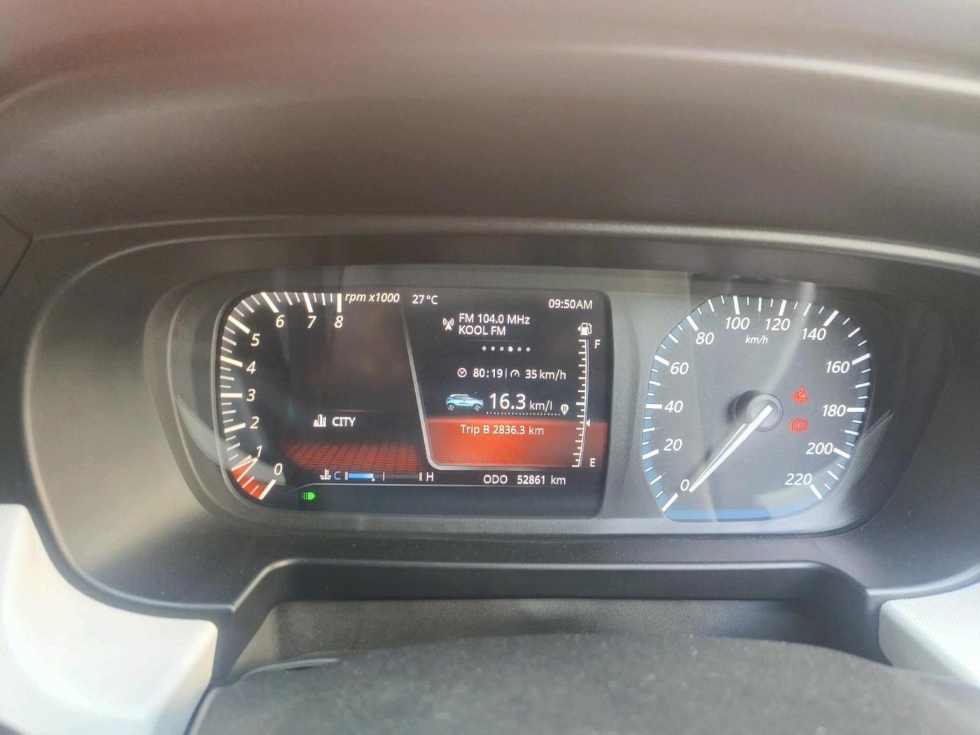 2022 Tata PUNCH CREATIVE  MT, Petrol, Manual, 52,861 km, interior