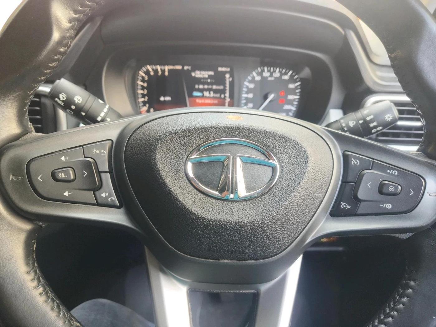 2022 Tata PUNCH CREATIVE  MT, Petrol, Manual, 52,861 km, interior