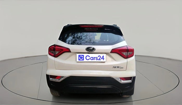 2022 Mahindra XUV300 W6 1.2 PETROL, Petrol, Manual, 45,301 km, exterior