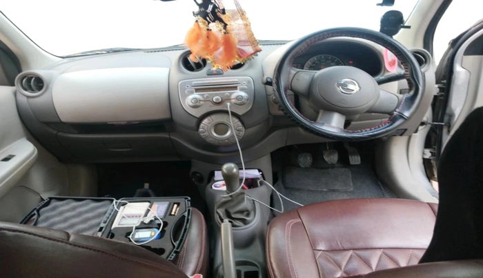 2011 Nissan Micra XV PETROL, Petrol, Manual, 1,03,854 km, interior