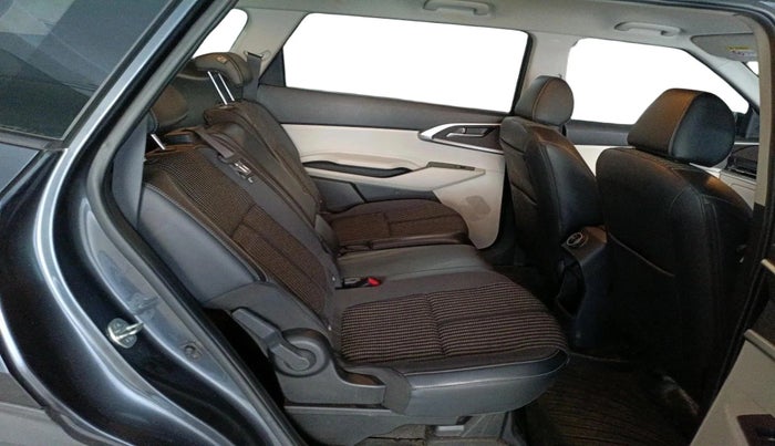2023 KIA CARENS PRESTIGE 1.5 PETROL 7 STR, Petrol, Manual, 13,863 km, interior