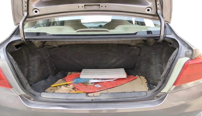 2013 Honda Amaze 1.5L I-DTEC S, Diesel, Manual, 2,39,472 km, exterior