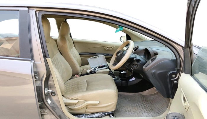 2013 Honda Amaze 1.5L I-DTEC S, Diesel, Manual, 2,39,472 km, interior