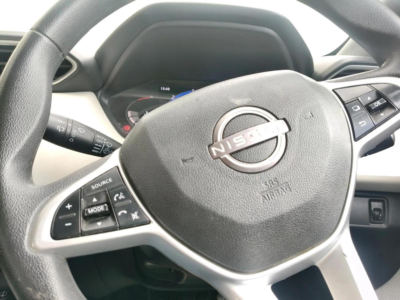 2021 Nissan MAGNITE XV MT, Petrol, Manual, 37,876 km, interior