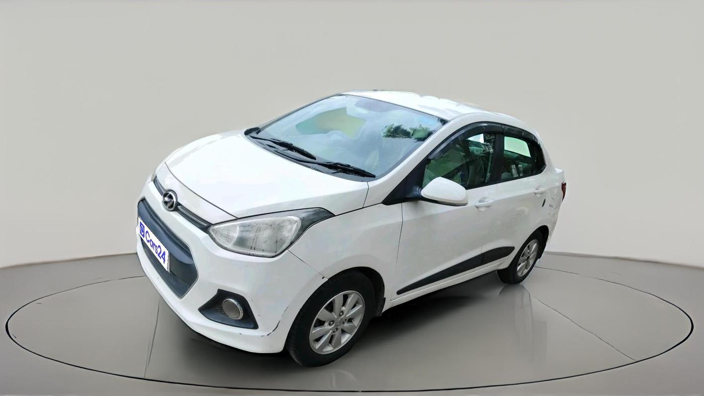 2016 Hyundai Xcent SX 1.2, CNG, Manual, 1,32,936 km, exterior