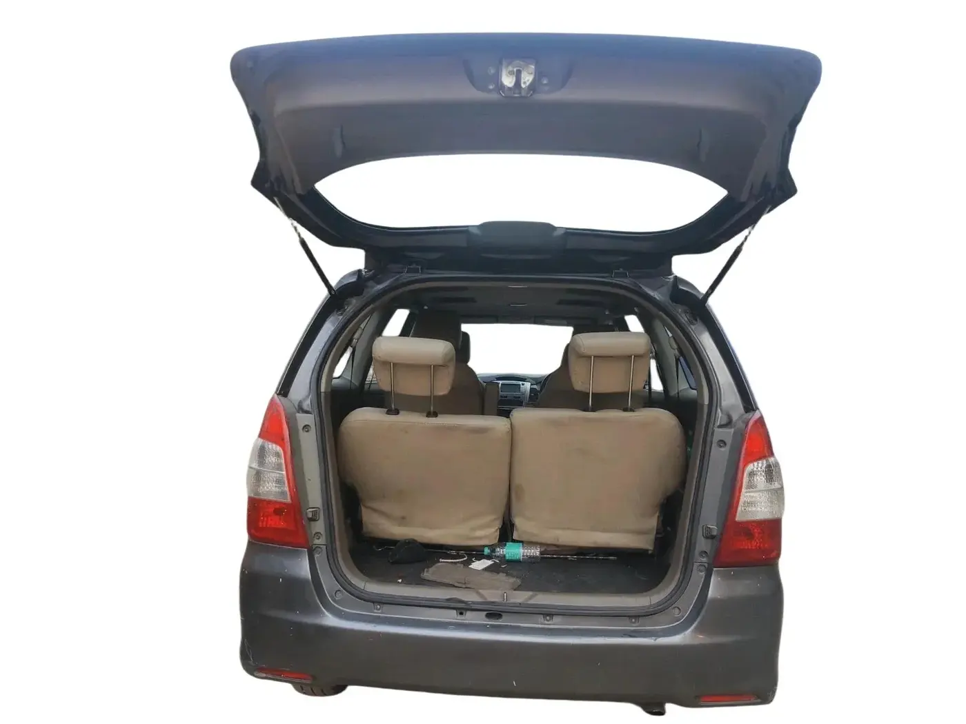 2015 Toyota Innova 2.5 VX 7 STR, Diesel, Manual, 1,22,629 km, exterior