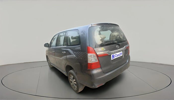 2015 Toyota Innova 2.5 VX 7 STR, Diesel, Manual, 1,22,629 km, exterior