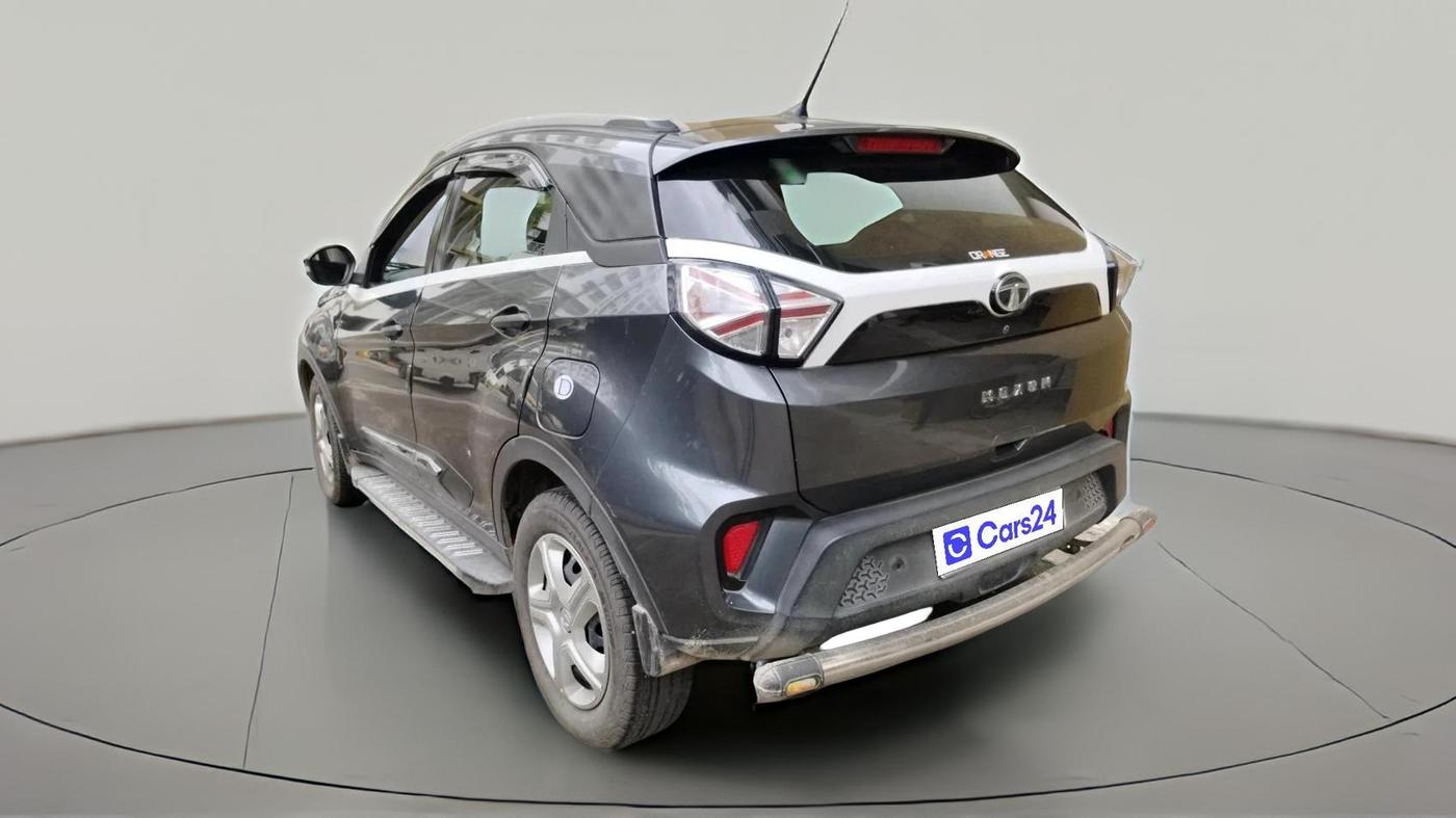 2020 Tata NEXON XMA DIESEL, Diesel, Automatic, 1,08,649 km, exterior