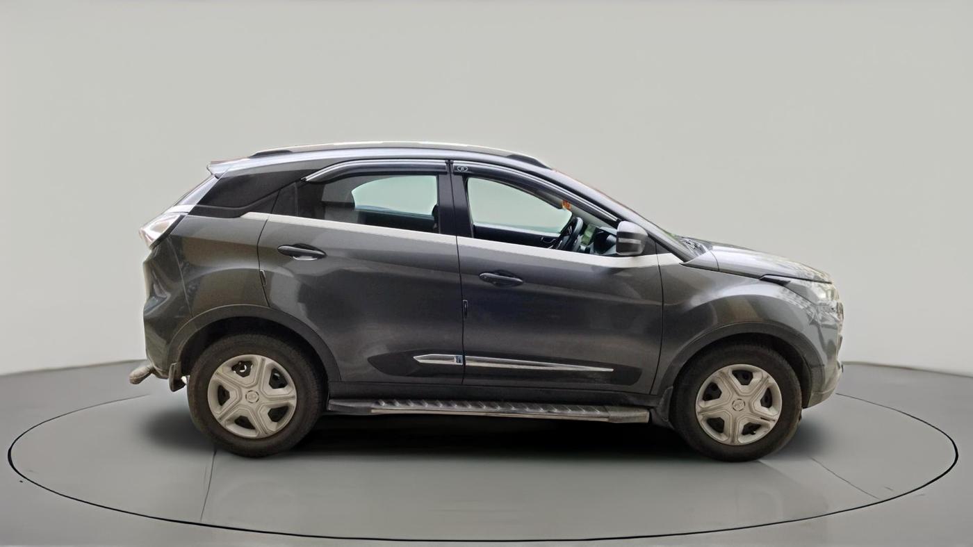 2020 Tata NEXON XMA DIESEL, Diesel, Automatic, 1,08,649 km, exterior
