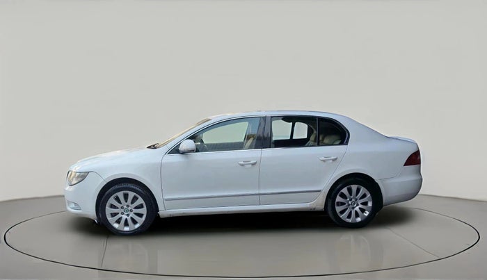 2010 Skoda Superb 3.6 FSI 4X4, Petrol, Automatic, 54,164 km, exterior