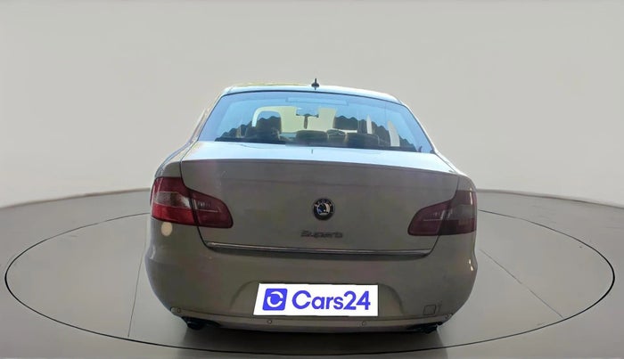 2010 Skoda Superb 3.6 FSI 4X4, Petrol, Automatic, 54,164 km, exterior