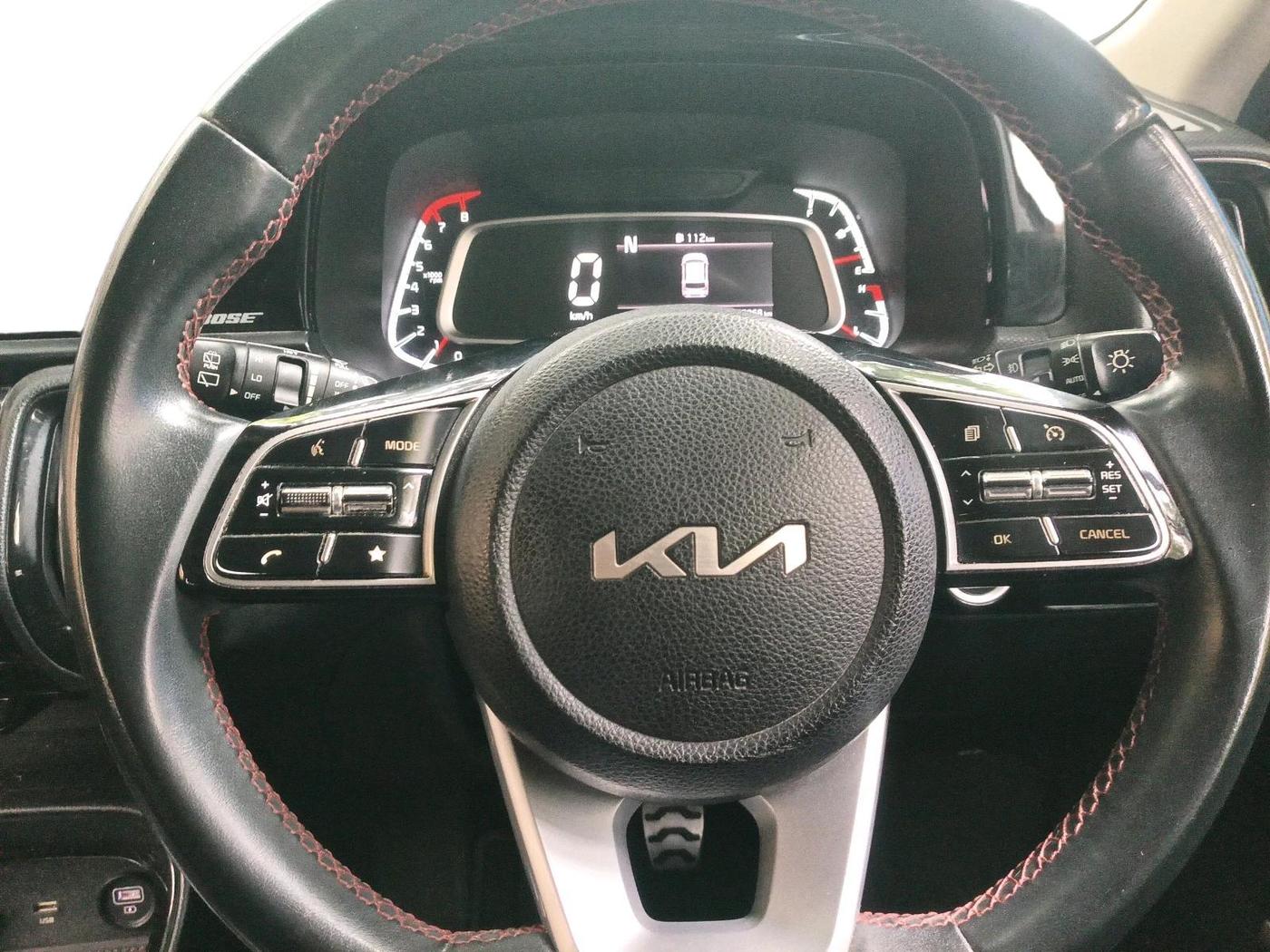 2021 KIA SONET GTX PLUS 1.0 IMT DUAL TONE, Petrol, Manual, 48,868 km, interior
