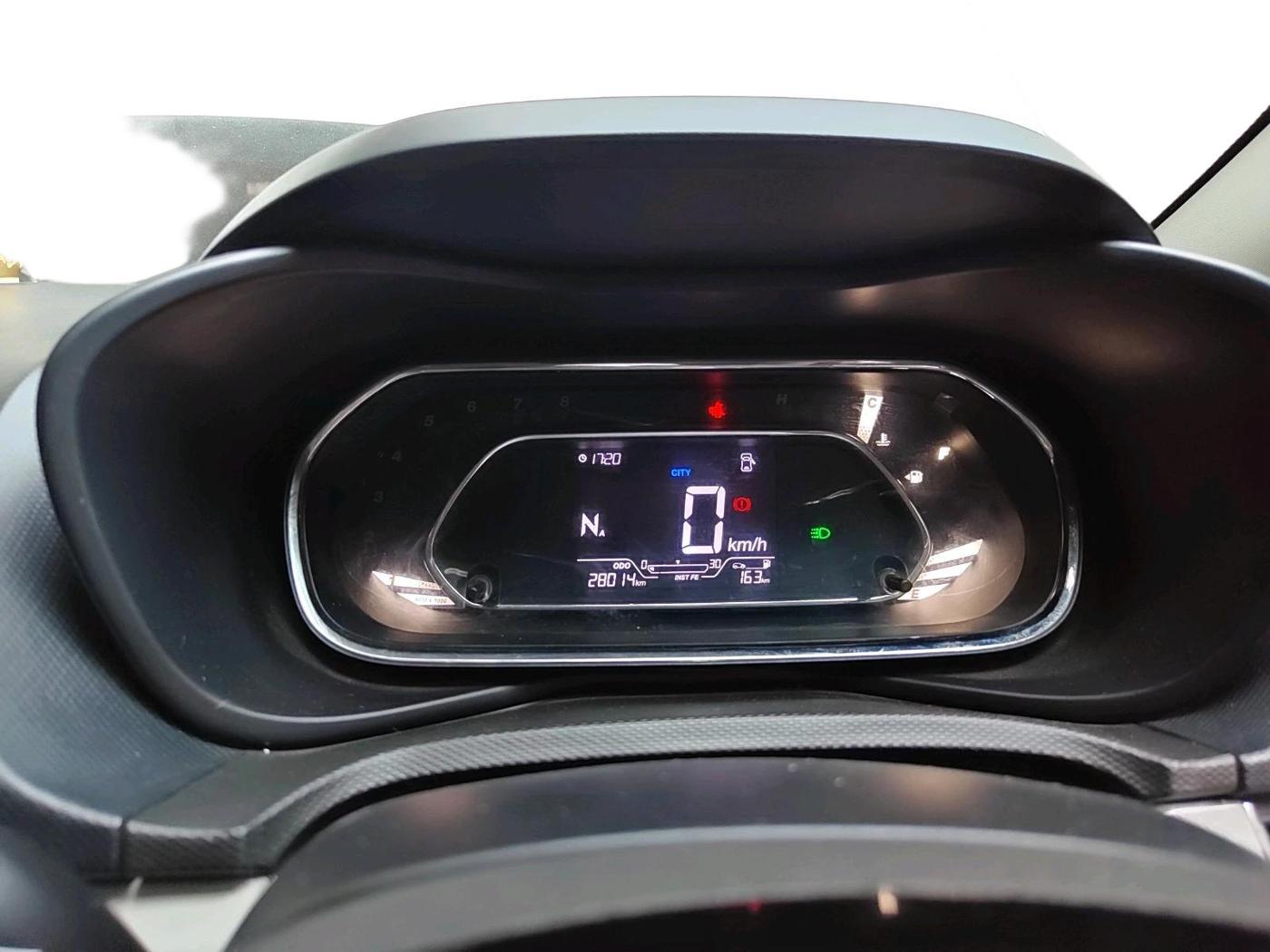2023 Tata NEXON XZA PLUS PETROL, Petrol, Automatic, 28,014 km, interior