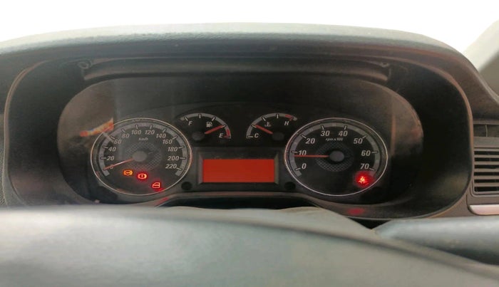 2014 Fiat Punto EVO ACTIVE 1.3 MULTIJET, Diesel, Manual, 1,70,001 km, interior