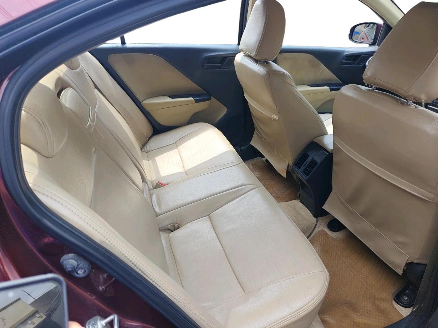 2015 Honda City 1.5L I-VTEC SV, Petrol, Manual, 83,759 km, interior