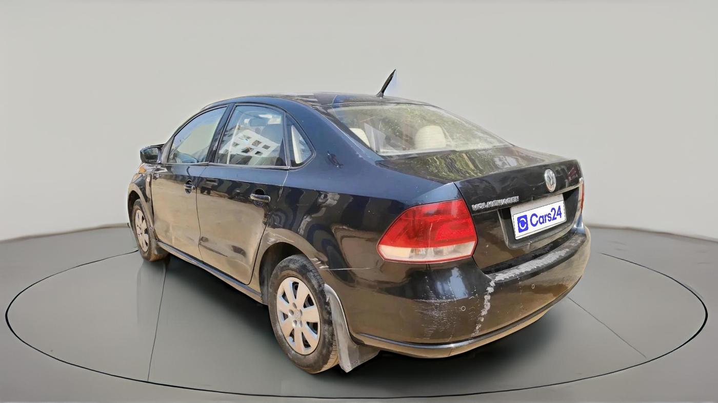 2012 Volkswagen Vento TRENDLINE 1.6, Petrol, Manual, 1,34,200 km, exterior