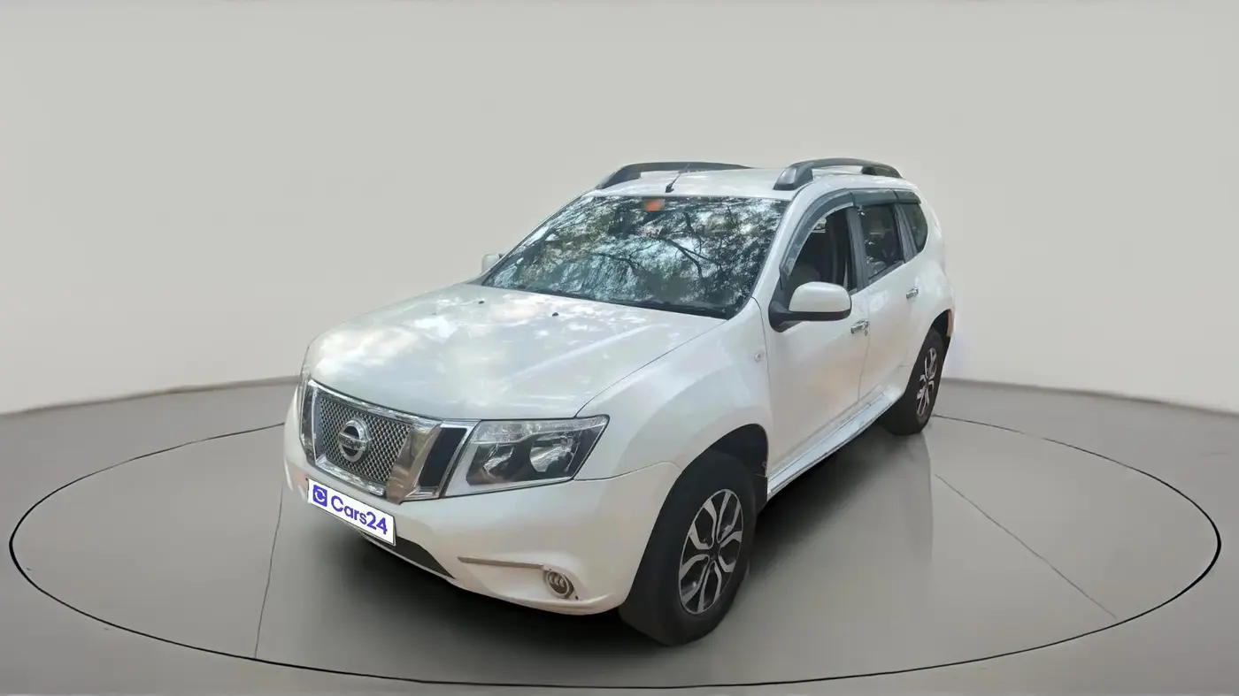 2015 Nissan Terrano XL D PLUS, Diesel, Manual, 1,71,542 km, exterior