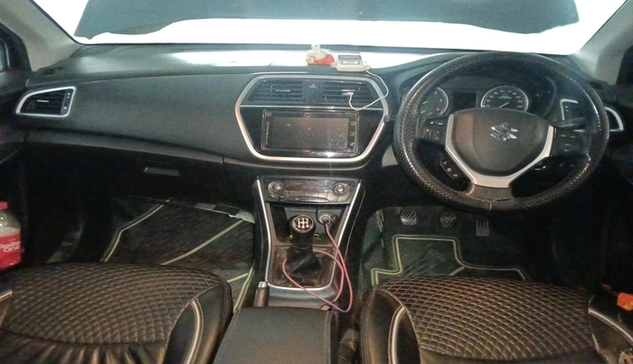 2018 Maruti S Cross ZETA 1.3, Diesel, Manual, 98,890 km, interior